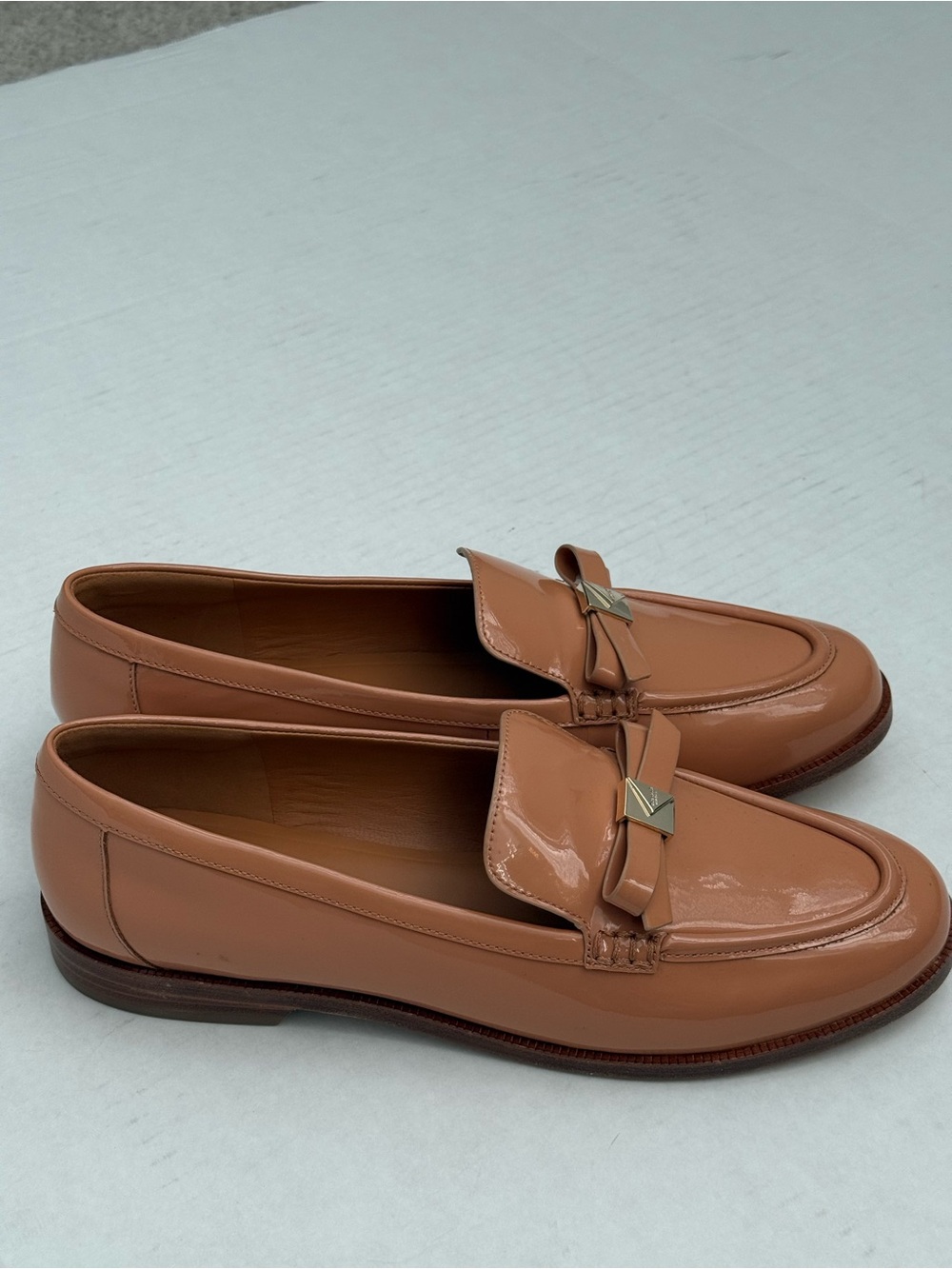 kate spade Beige Bow Leather Loafers Size 11 NEW - Picture 5 of 13